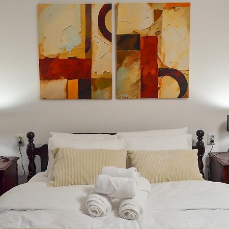 Main Street Retreat Apartment With Free Parking SJJ Exteriör bild