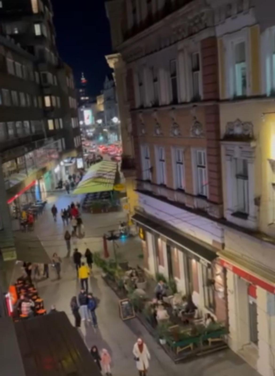 Main Street Retreat Apartment With Free Parking SJJ Exteriör bild