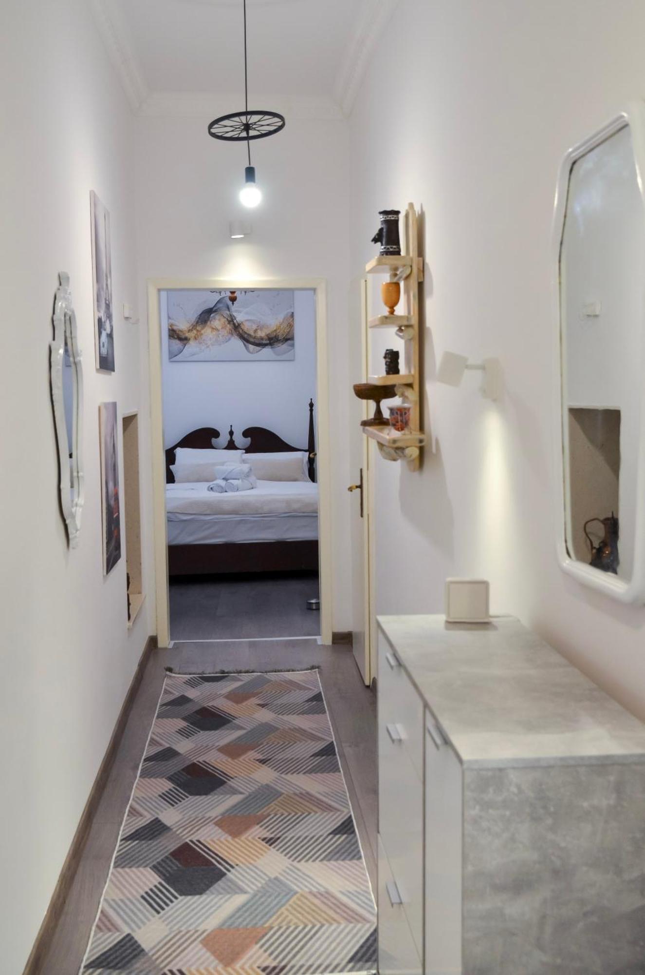 Main Street Retreat Apartment With Free Parking SJJ Exteriör bild